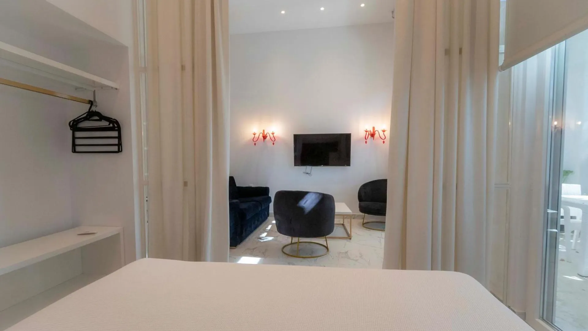4 Elements Luxury Suites By Rentalspro Services - Nea Moudania Halkidiki Grekland
